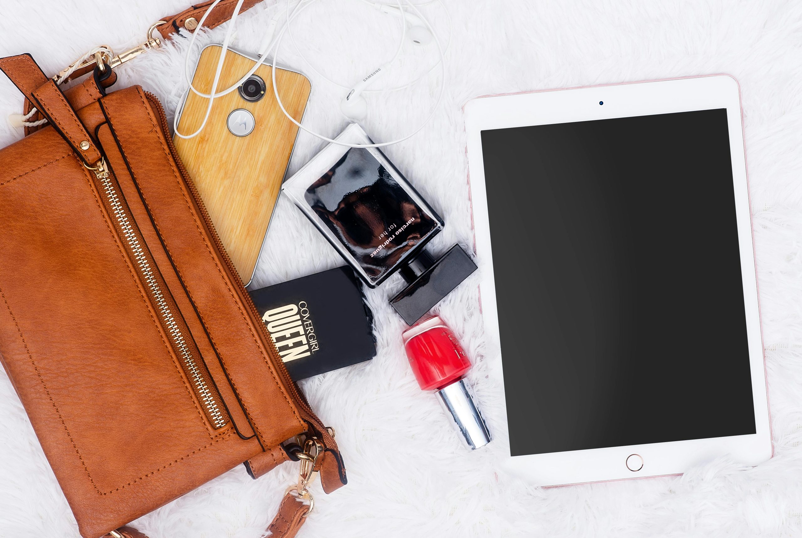 Electronics & Gadgets